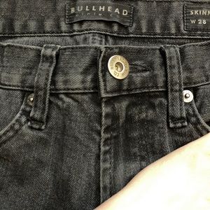 Men’s bullhead skinny jeans